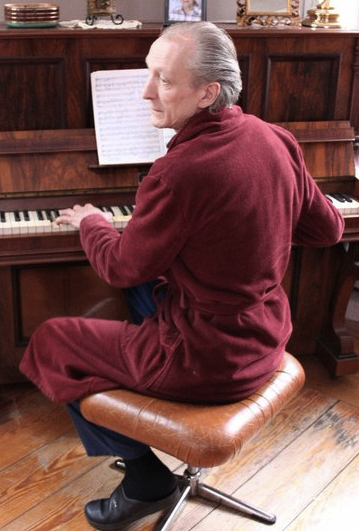 Ulrich Günther -  Schauspieler - München am Klavier